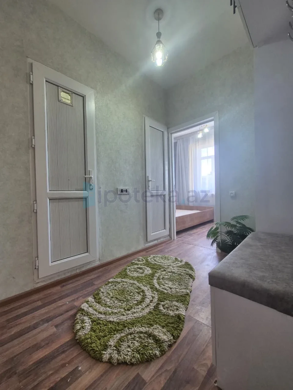 Satılır 2 otaqlı köhnə tikili 41 m²