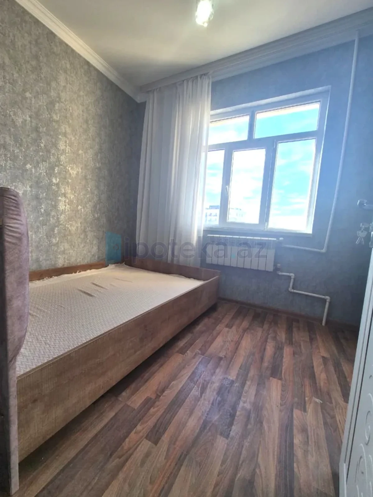 Satılır 2 otaqlı köhnə tikili 41 m²