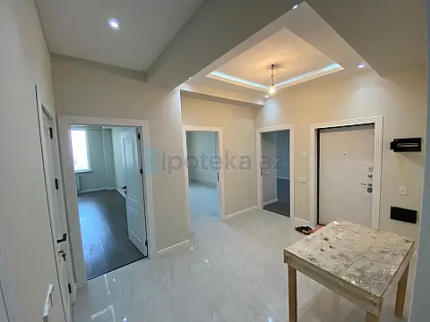 Satılır 3 otaqlı yeni tikili 115 m²