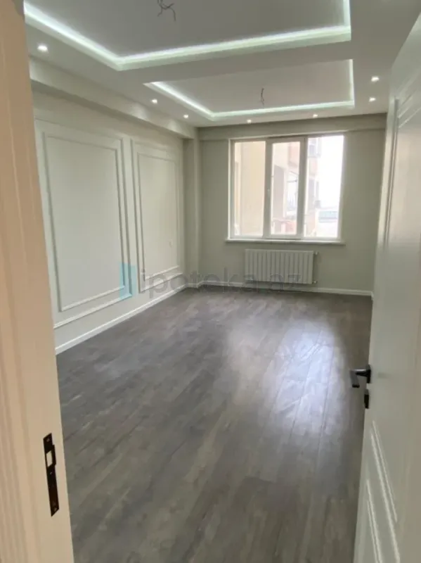 Satılır 3 otaqlı yeni tikili 115 m²