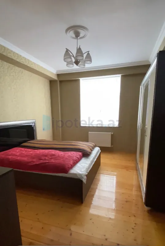 Satılır 3 otaqlı yeni tikili 90 m²