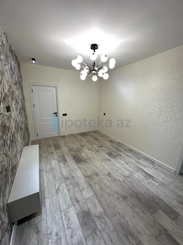 Satılır 3 otaqlı köhnə tikili 70 m²