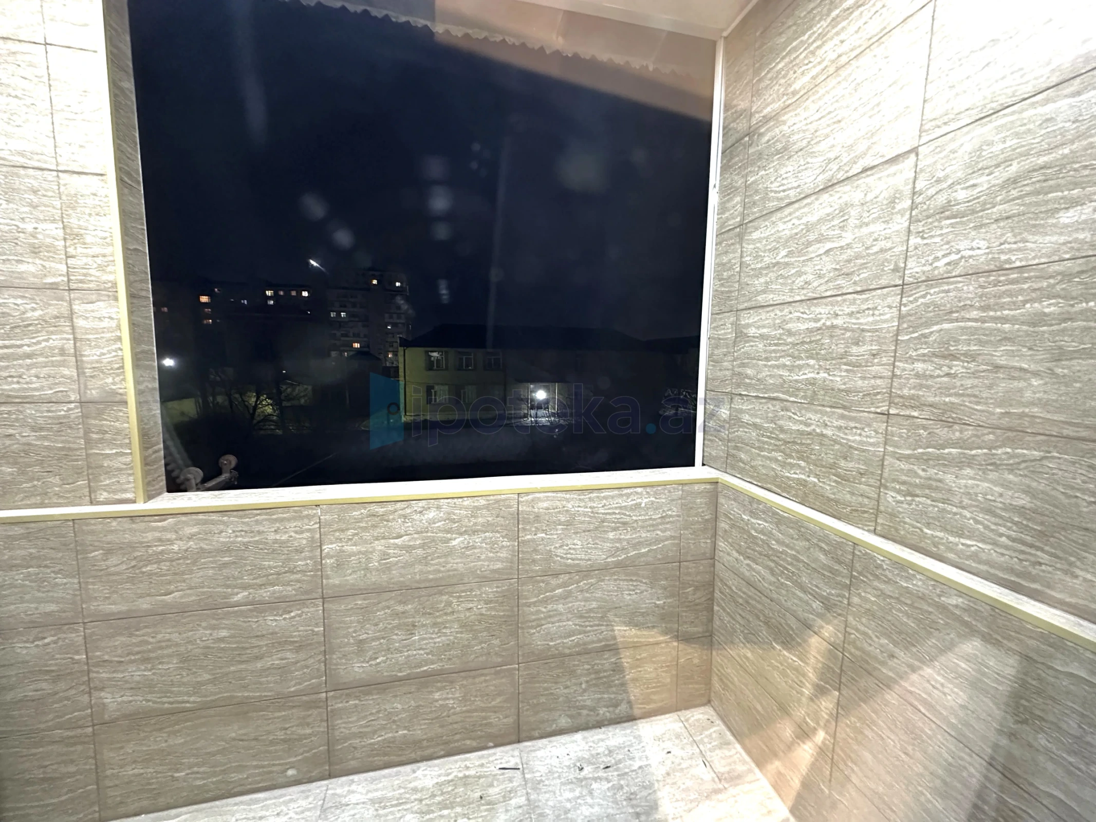 Satılır 3 otaqlı köhnə tikili 70 m²