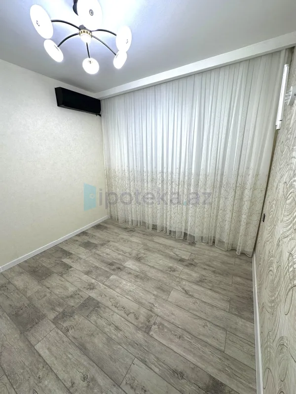 Satılır 3 otaqlı köhnə tikili 70 m²