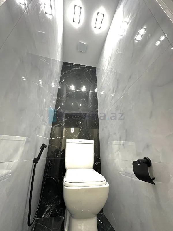 Satılır 3 otaqlı köhnə tikili 70 m²