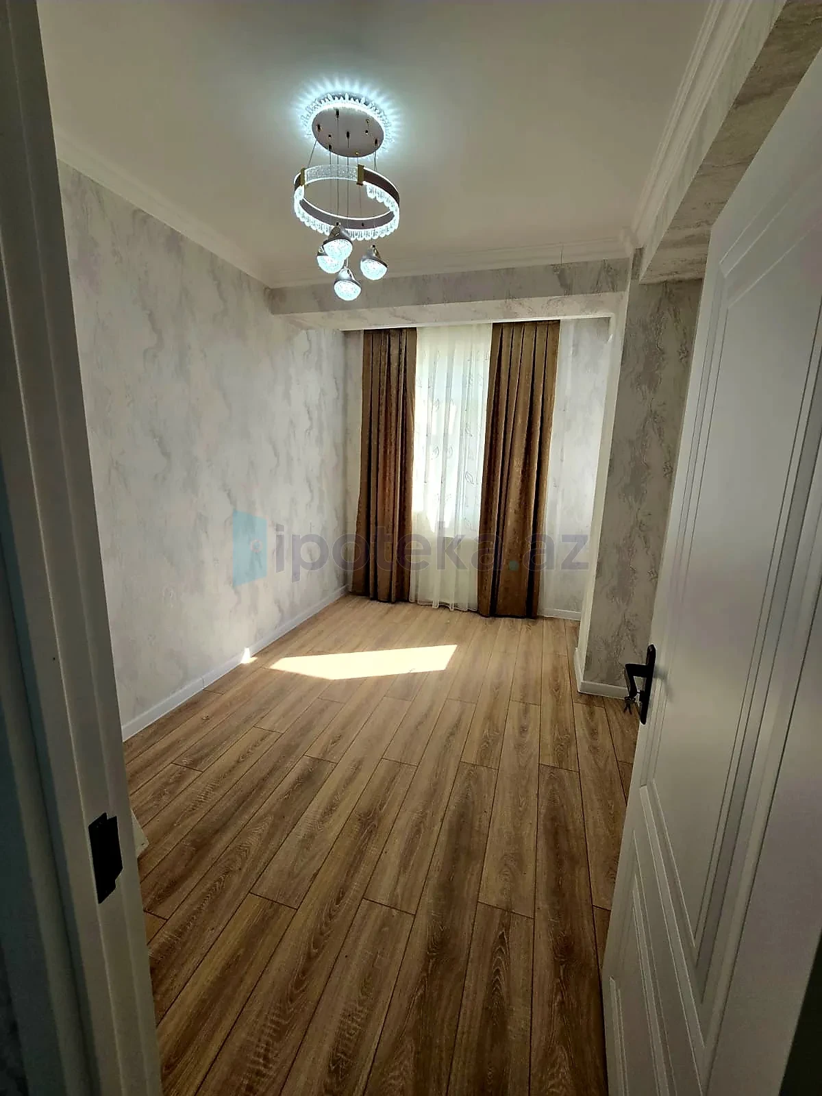 Satılır 2 otaqlı yeni tikili 53 m²