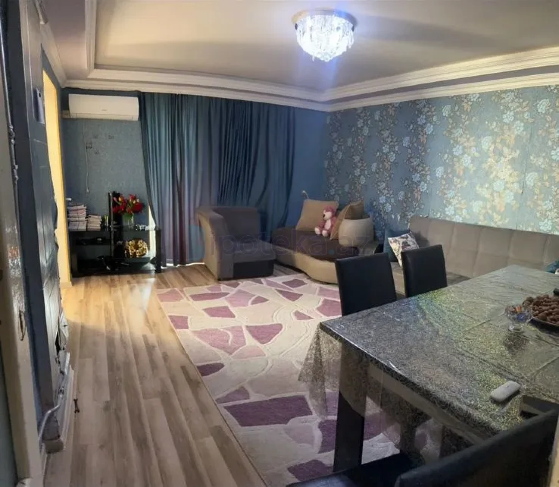 Satılır 2 otaqlı köhnə tikili 45 m²