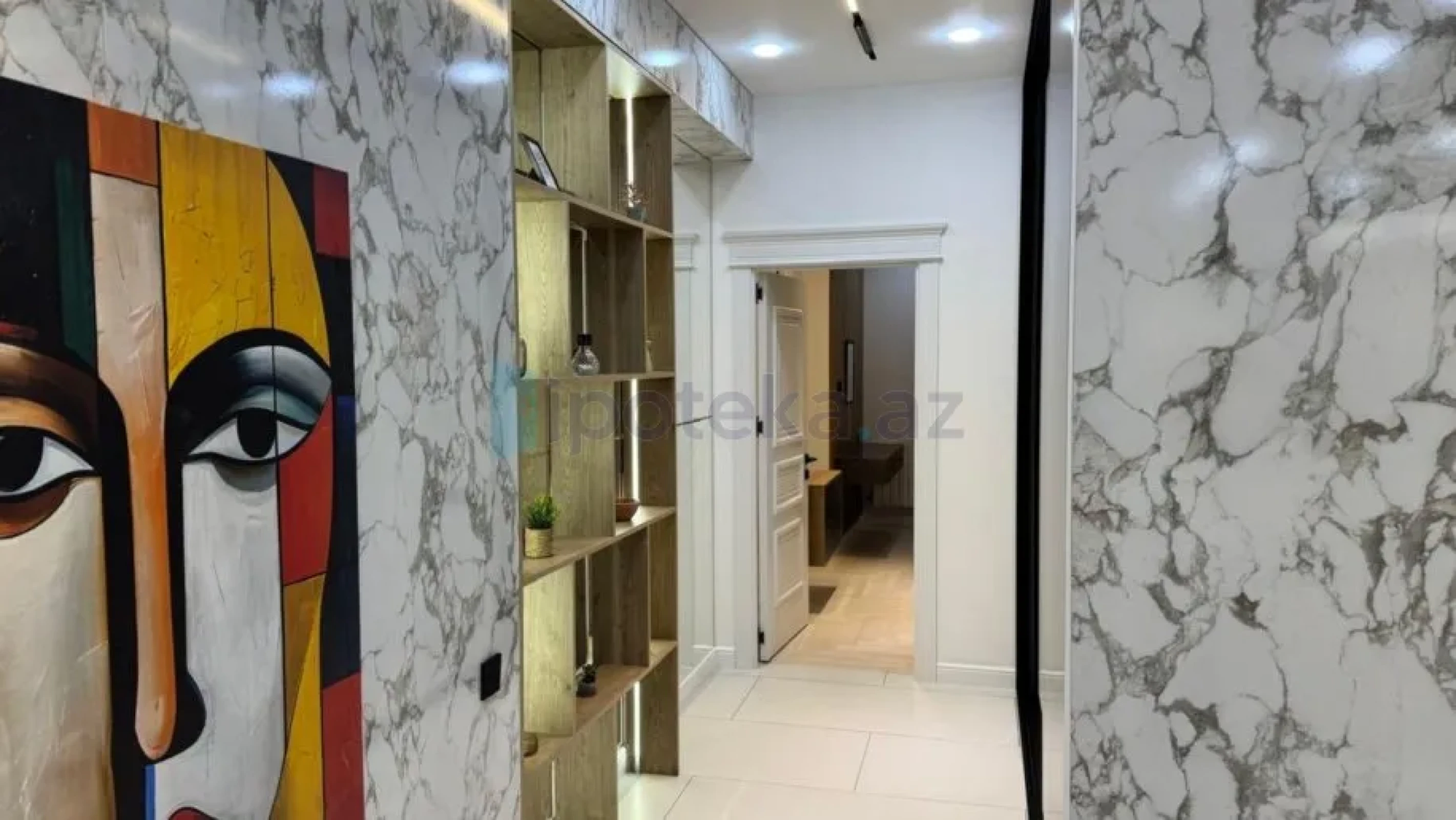 Satılır 3 otaqlı yeni tikili 120 m²