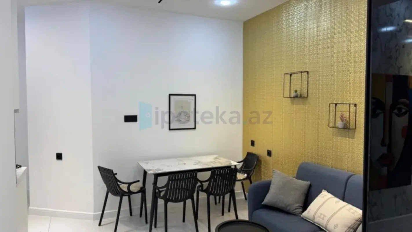 Satılır 3 otaqlı yeni tikili 120 m²
