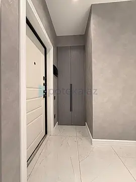 Satılır 3 otaqlı yeni tikili 105 m²