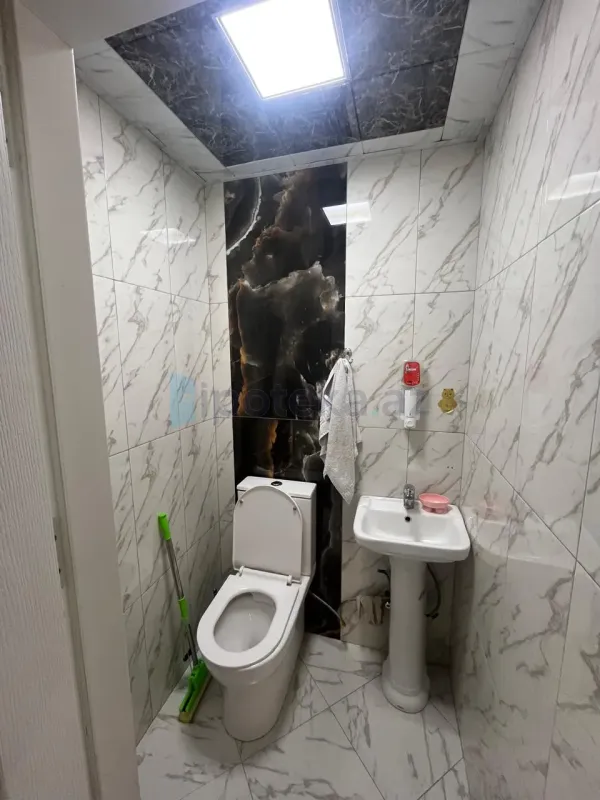 Satılır 3 otaqlı yeni tikili 82 m²