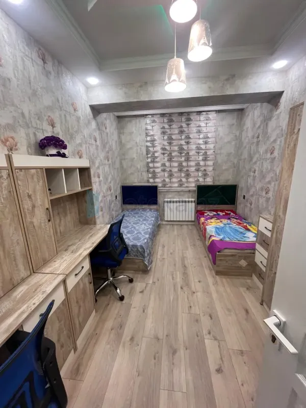 Satılır 3 otaqlı yeni tikili 82 m²