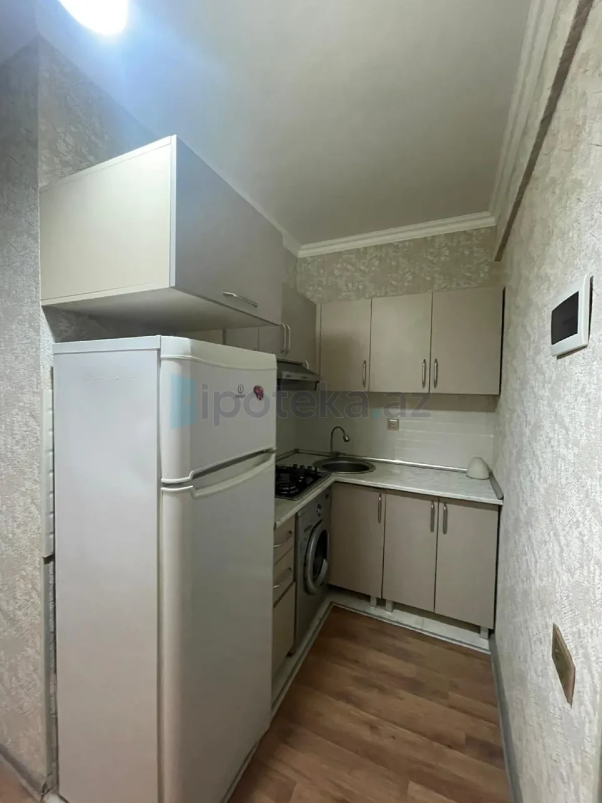 Satılır 2 otaqlı yeni tikili 44 m²