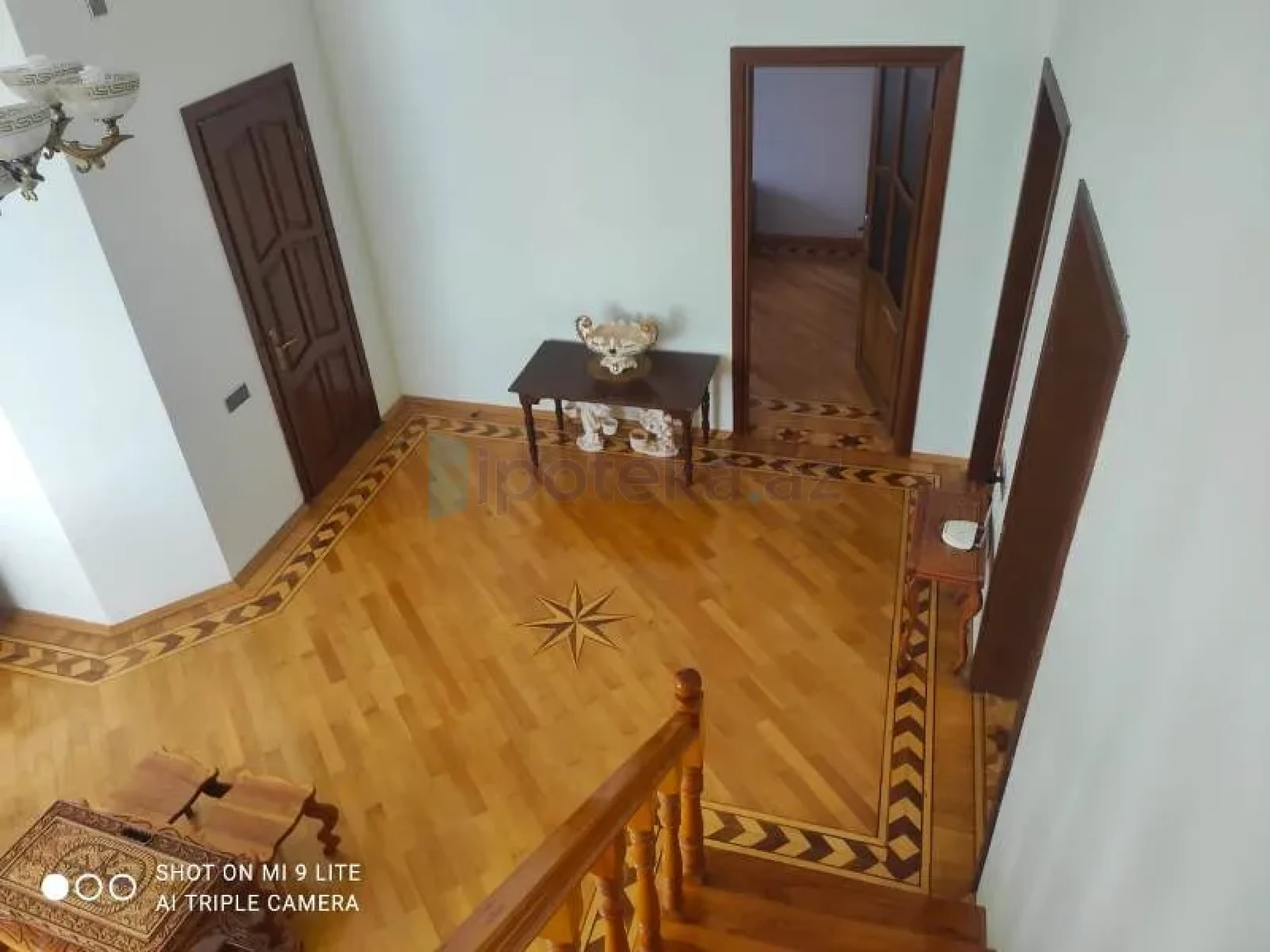 Satılır 7 otaqlı həyət evi 440 m²