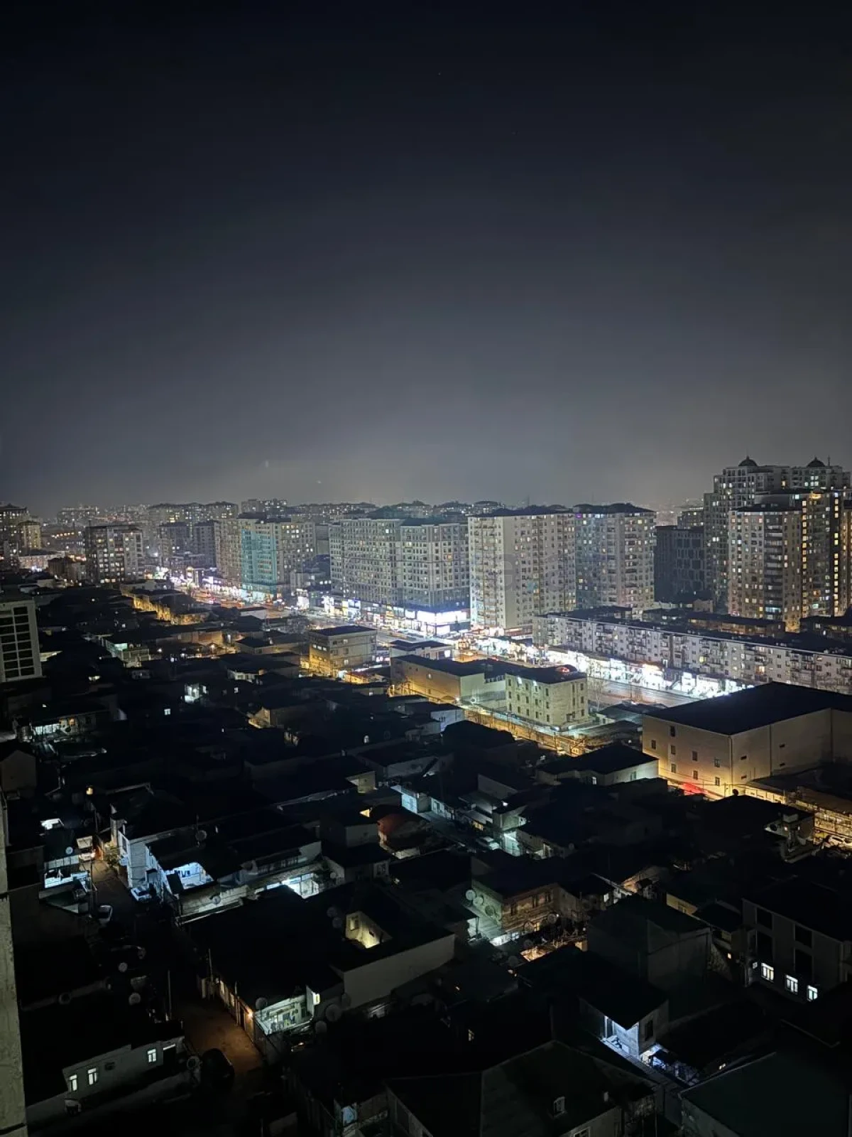 Satılır 3 otaqlı yeni tikili 100 m²