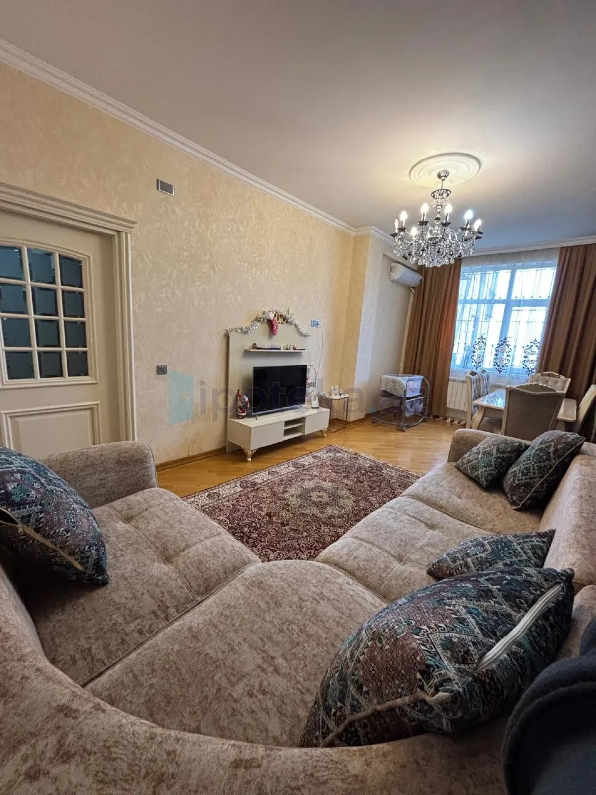 Satılır 3 otaqlı yeni tikili 100 m²