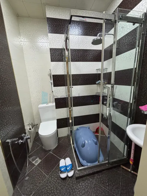 Satılır 3 otaqlı yeni tikili 100 m²