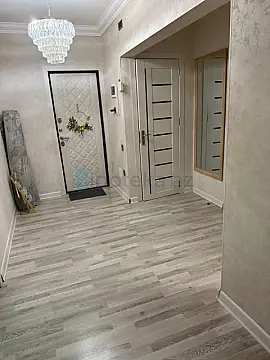 Satılır 3 otaqlı köhnə tikili 68 m²