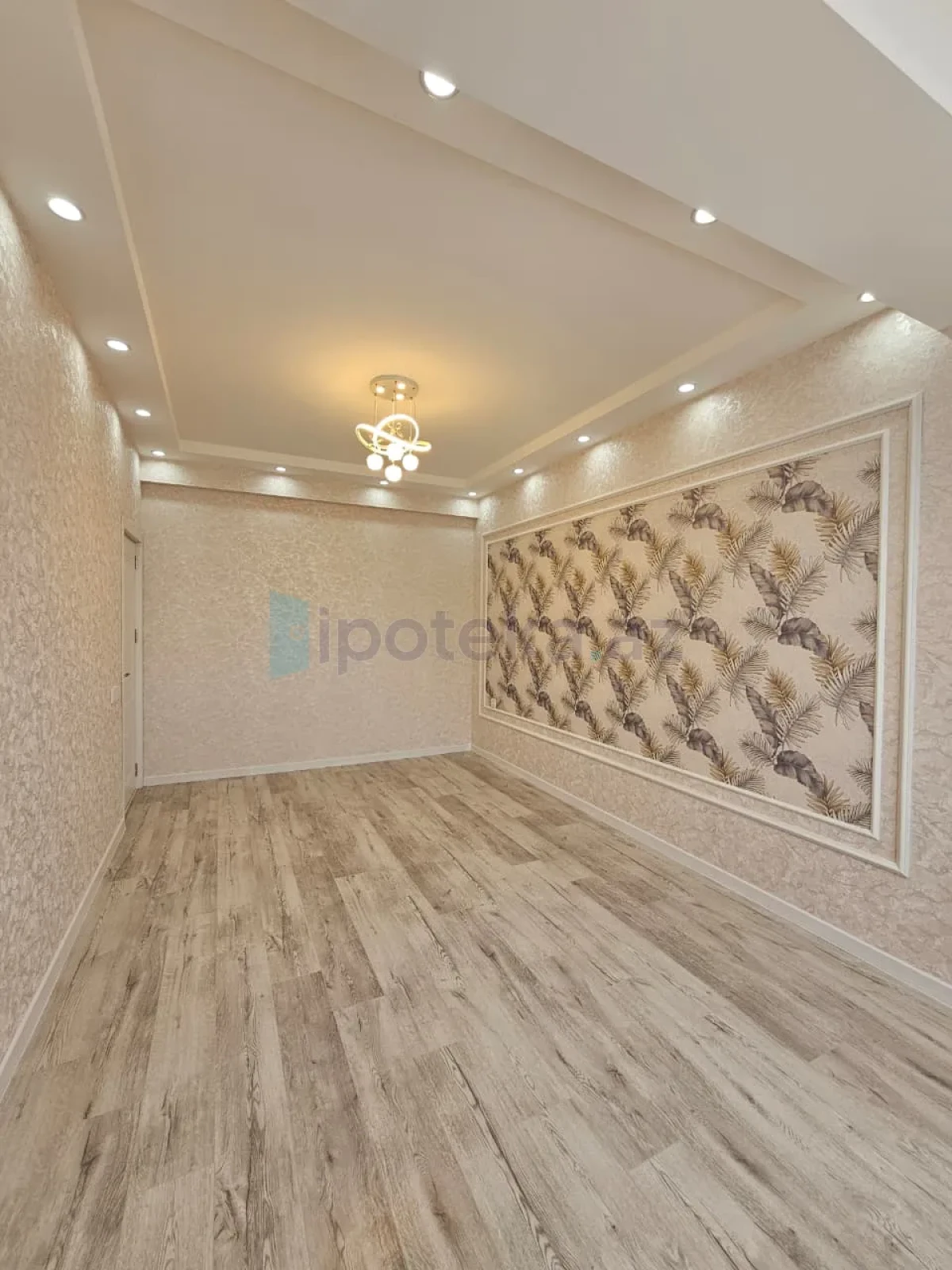 Satılır 3 otaqlı yeni tikili 84 m²