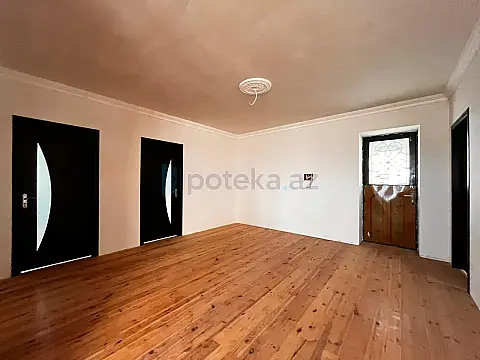 Satılır 9 otaqlı həyət evi 300 m²