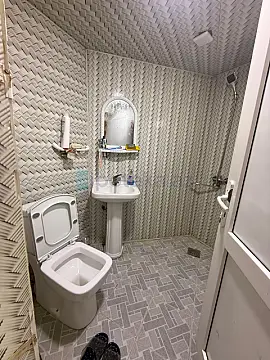 Satılır 6 otaqlı həyət evi 130 m²