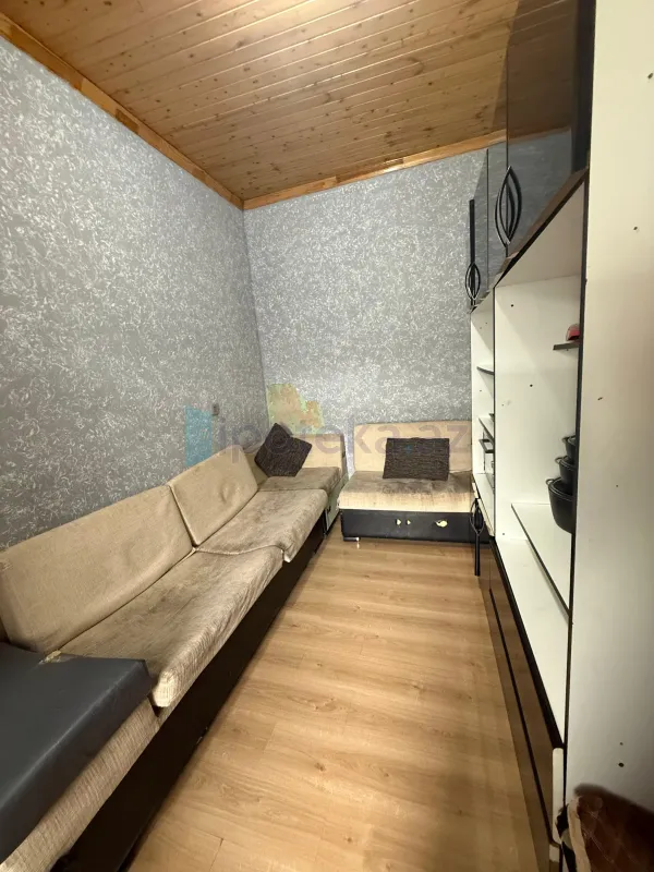 Satılır 6 otaqlı həyət evi 130 m²