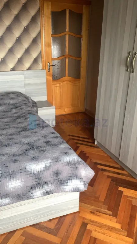 Satılır 3 otaqlı köhnə tikili 68 m²