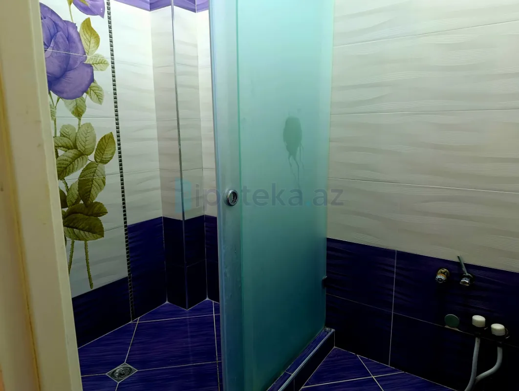 Satılır 3 otaqlı yeni tikili 90 m²