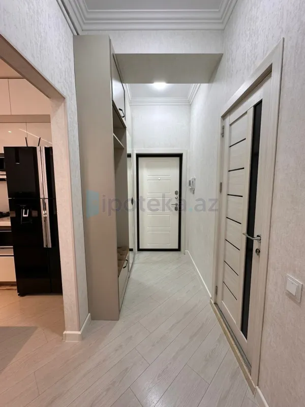 Satılır 2 otaqlı yeni tikili 55 m²