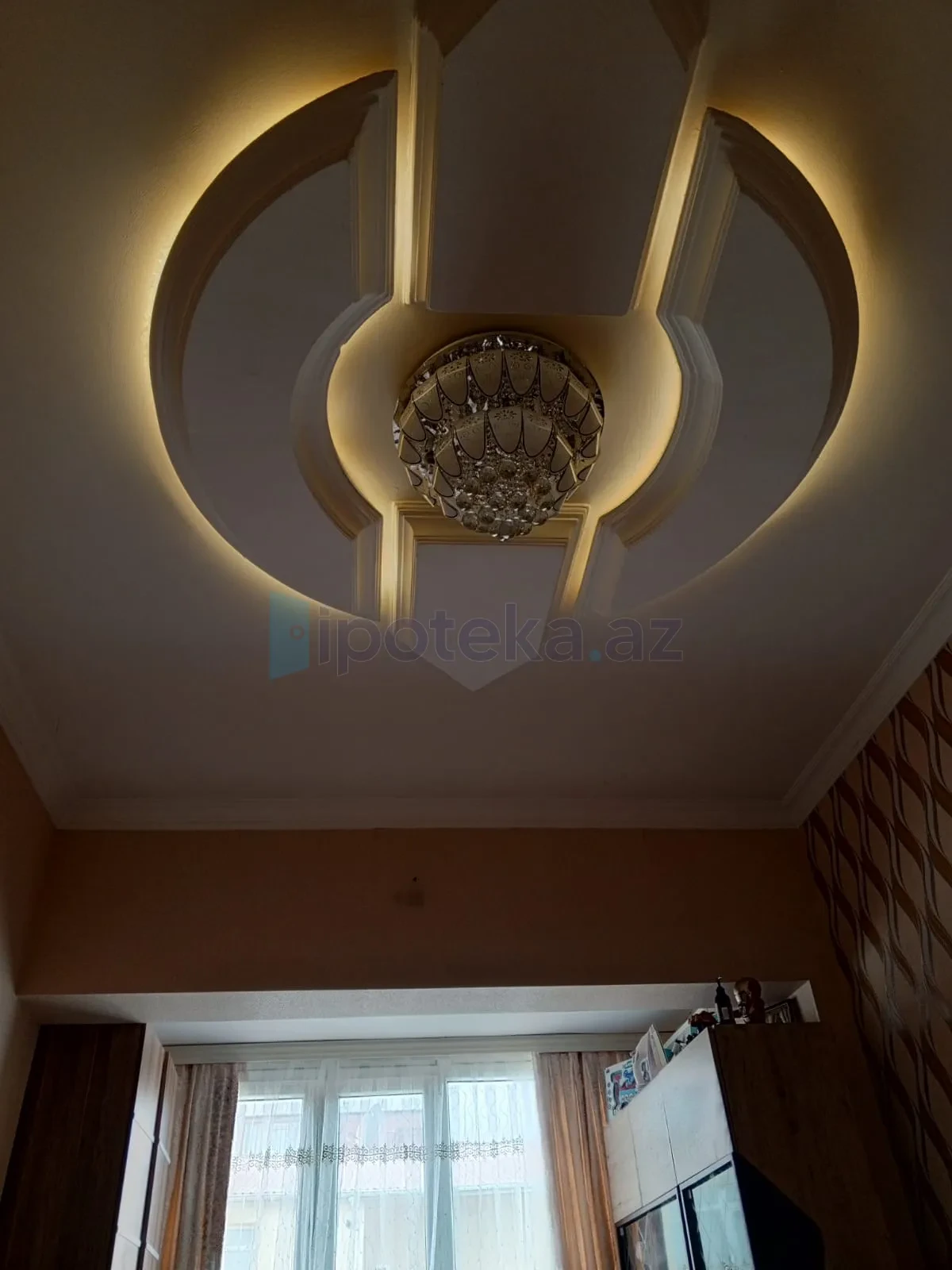 Satılır 2 otaqlı yeni tikili 50 m²