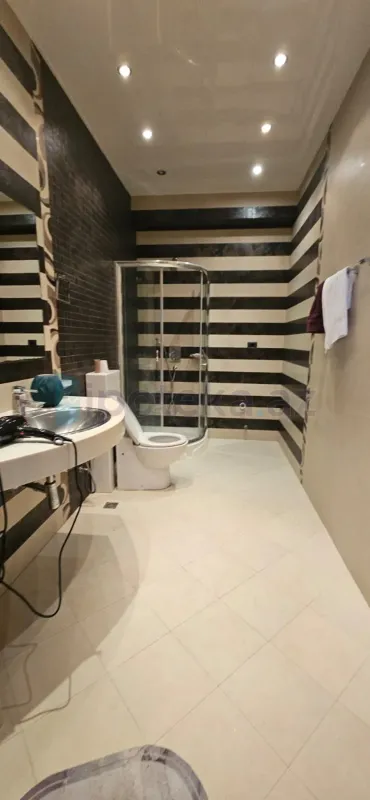 Satılır 5 otaqlı yeni tikili 410 m²