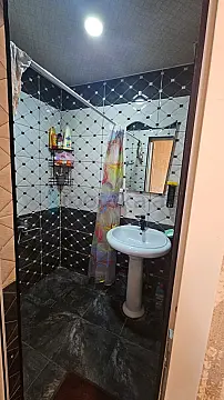 Satılır 2 otaqlı köhnə tikili 57 m²