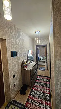 Satılır 2 otaqlı köhnə tikili 57 m²