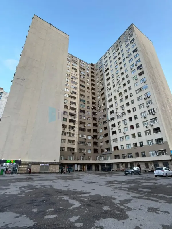 Satılır 2 otaqlı yeni tikili 112 m²