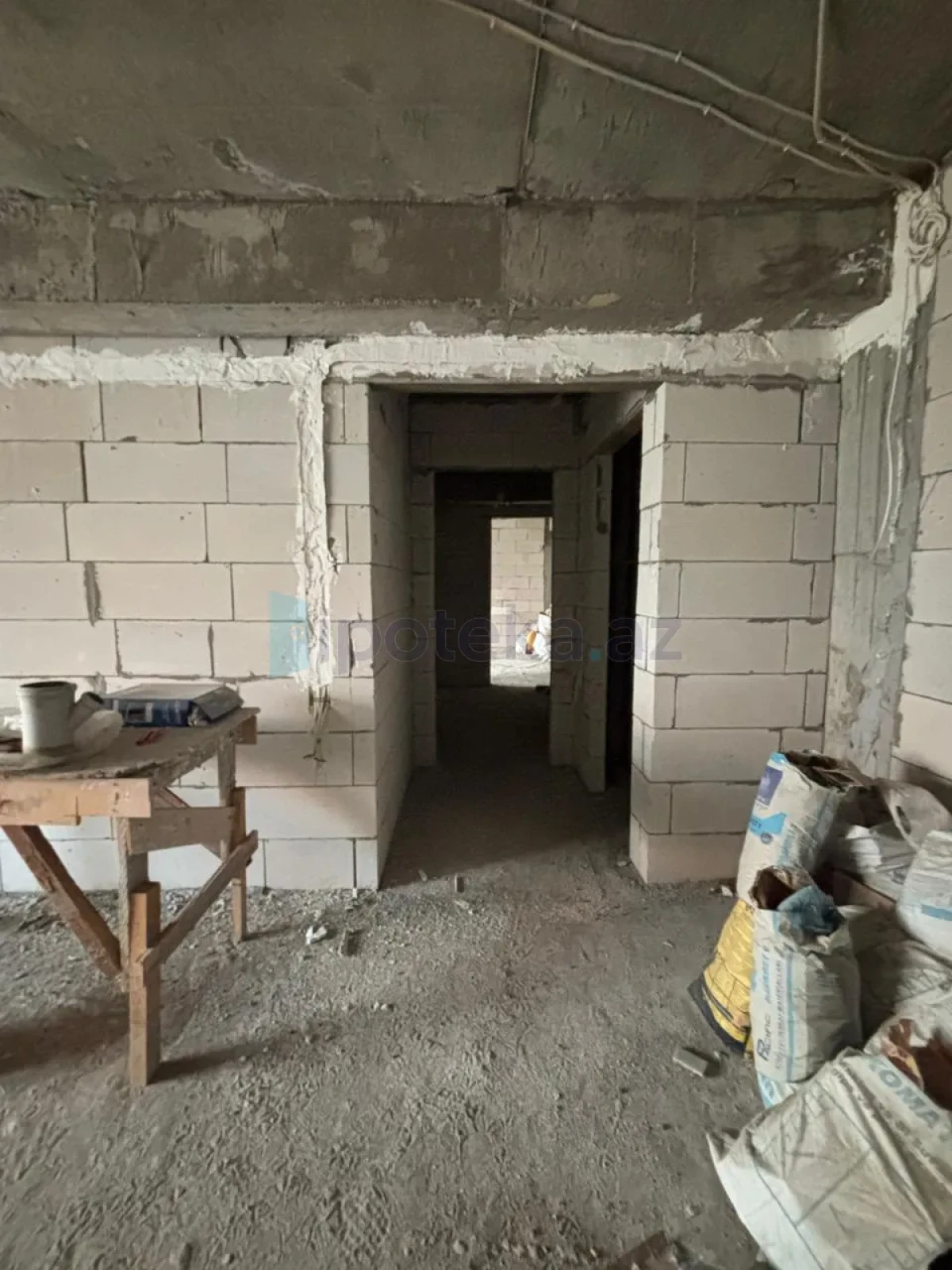 Satılır 2 otaqlı yeni tikili 112 m²