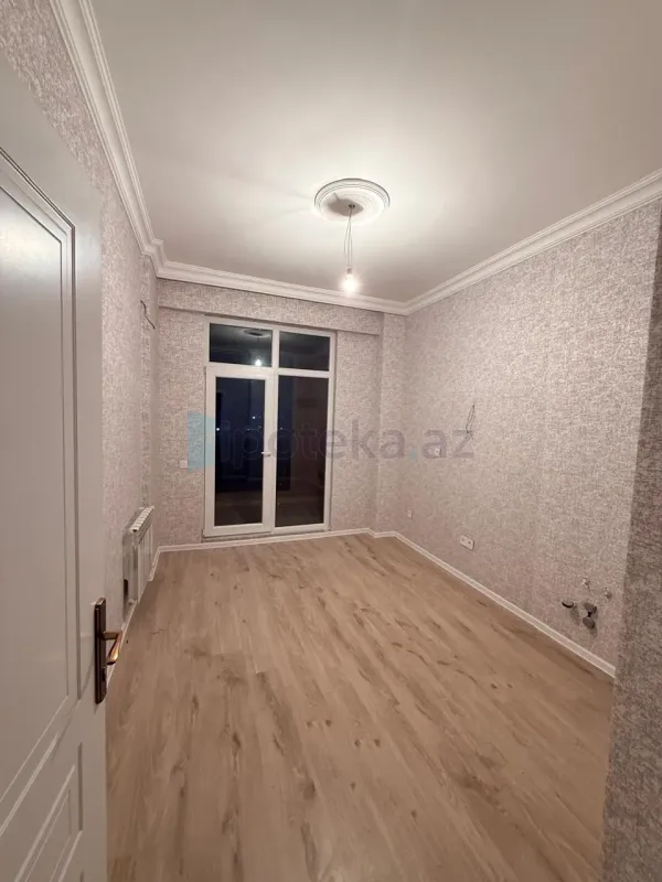 Satılır 2 otaqlı yeni tikili 92 m²