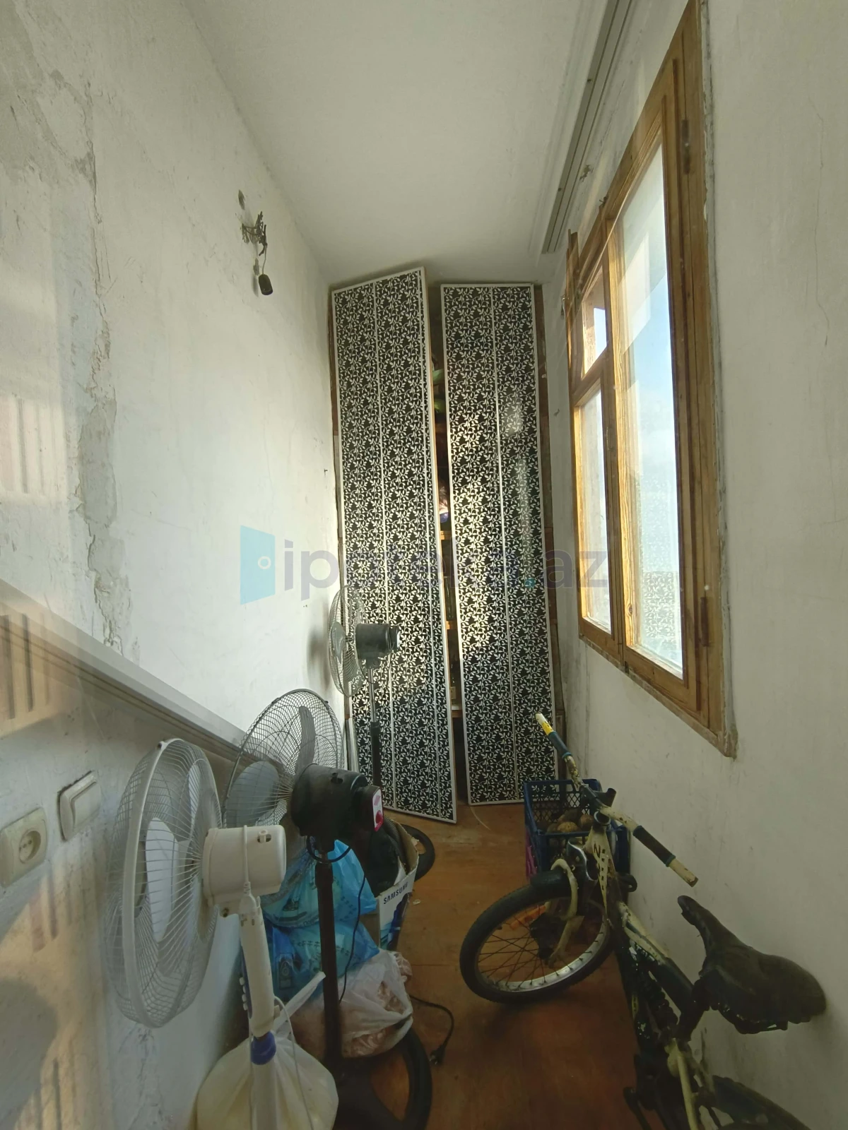 Satılır 3 otaqlı köhnə tikili 85 m²