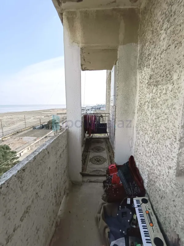 Satılır 3 otaqlı köhnə tikili 85 m²