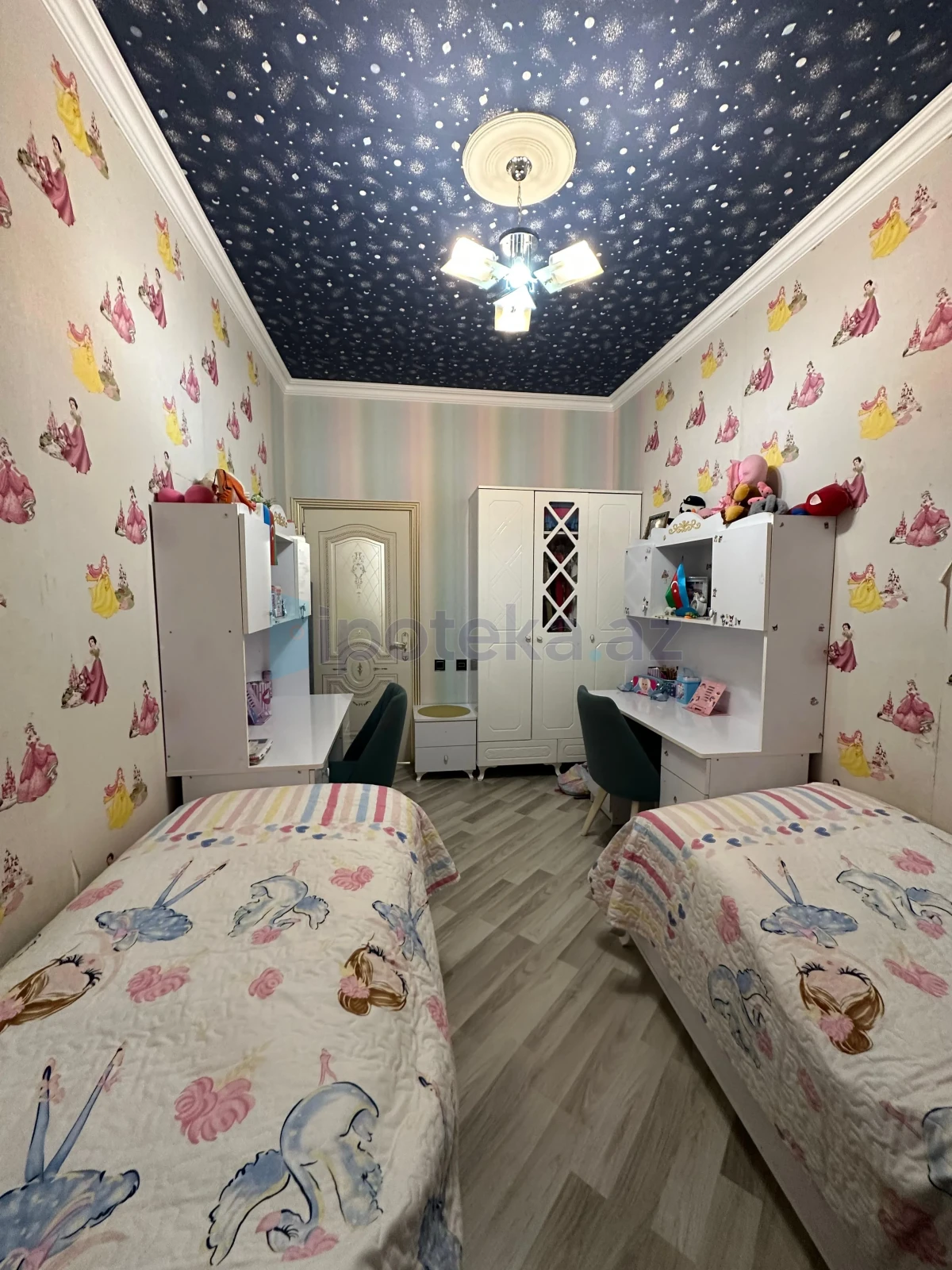 Satılır 3 otaqlı yeni tikili 89 m²