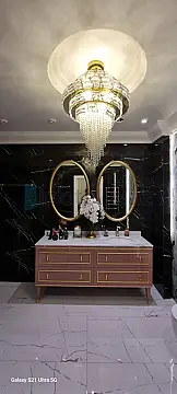 Satılır 15 otaqlı həyət evi 1500 m²