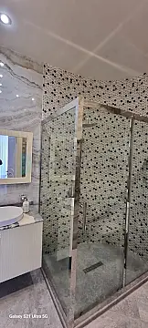 Satılır 15 otaqlı həyət evi 1500 m²