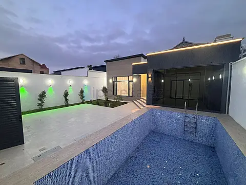 Satılır 4 otaqlı mənzil 145 m²