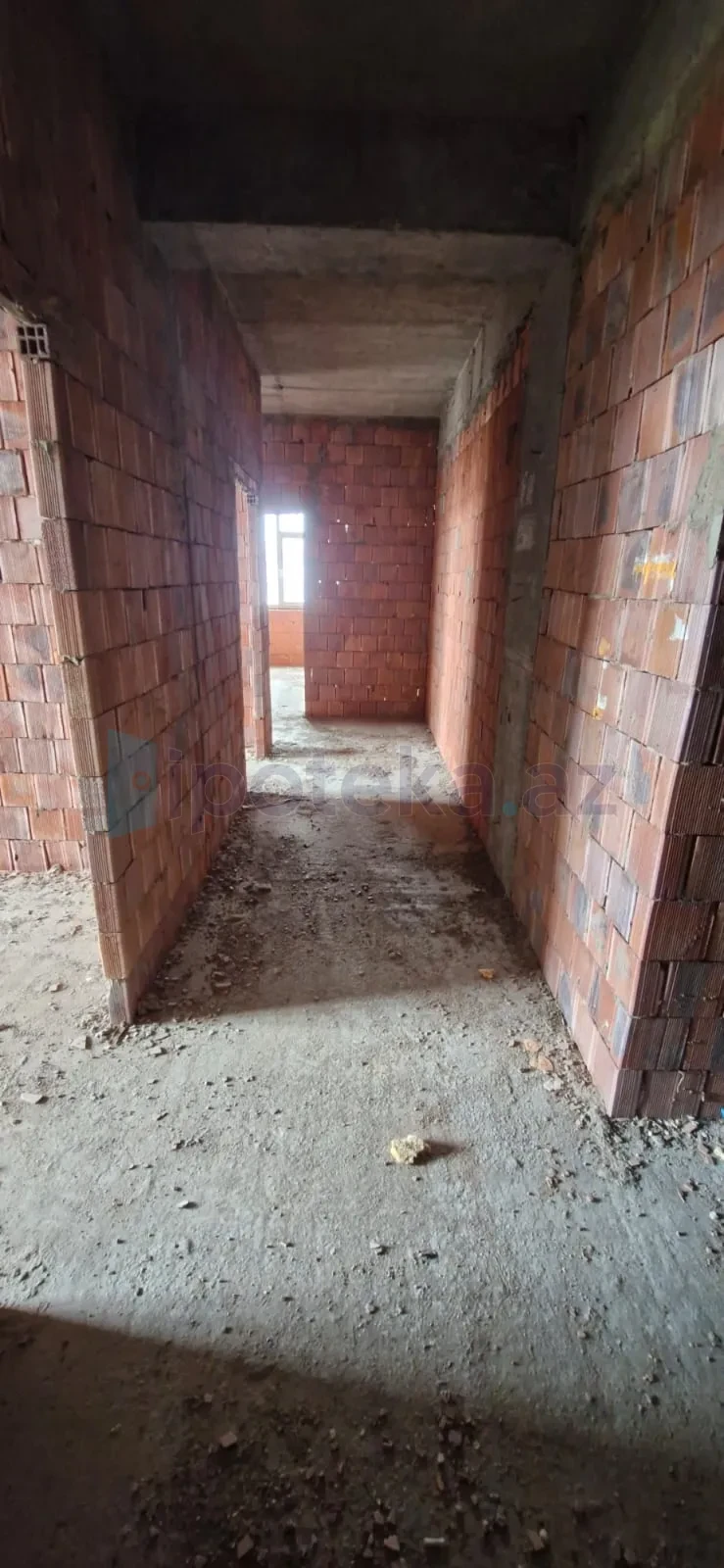 Satılır 3 otaqlı yeni tikili 102 m²