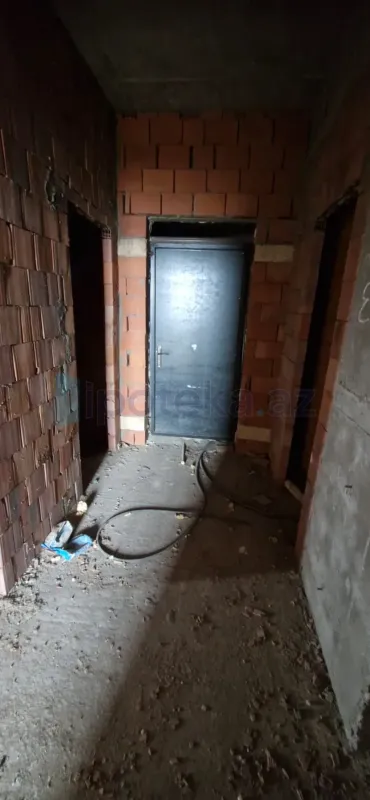 Satılır 3 otaqlı yeni tikili 102 m²