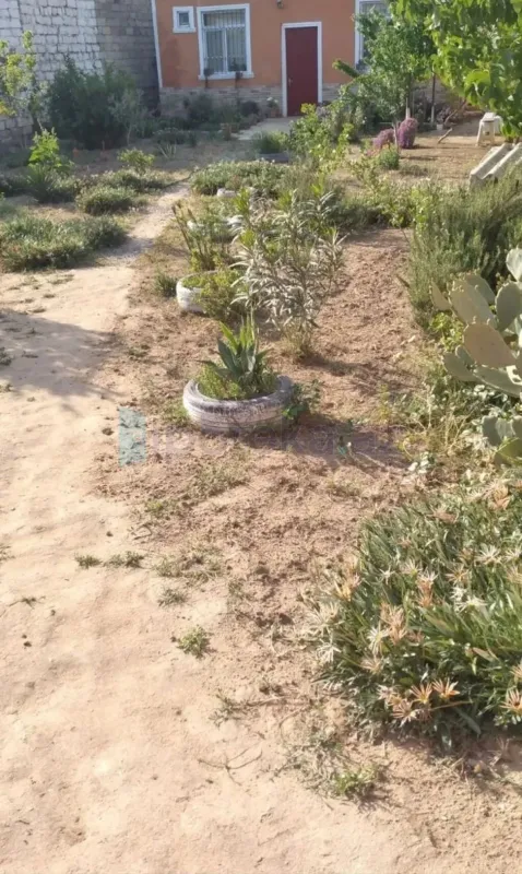 Satılır 3 otaqlı həyət evi 90 m²