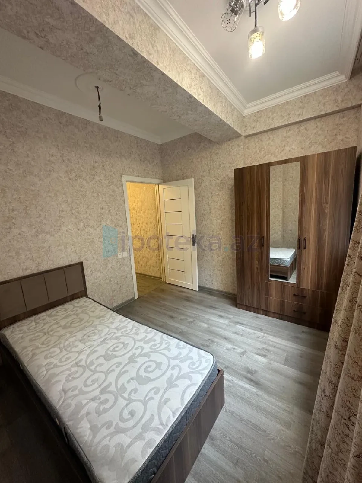 Satılır 3 otaqlı yeni tikili 65 m²