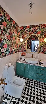 Satılır 15 otaqlı həyət evi 1500 m²