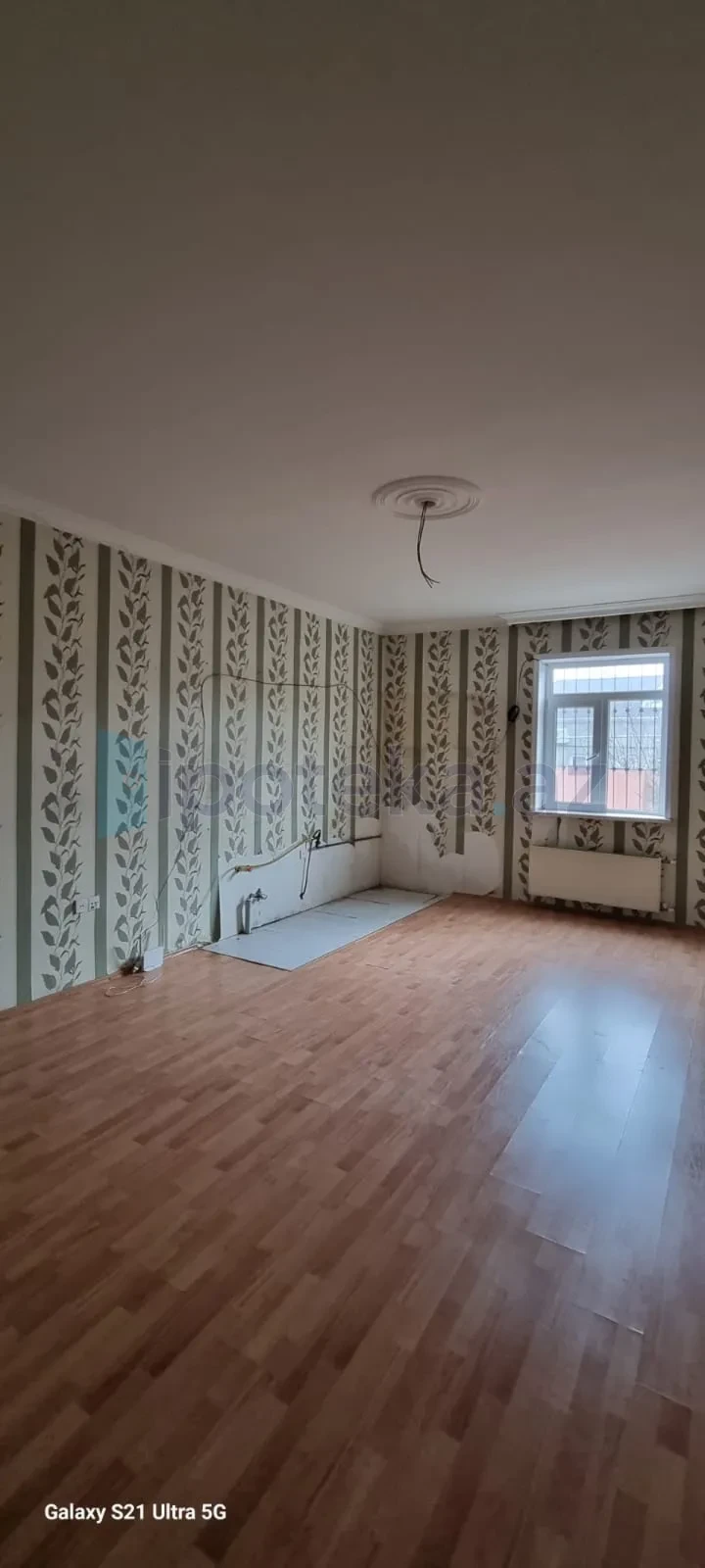 Satılır 5 otaqlı həyət evi 170 m²