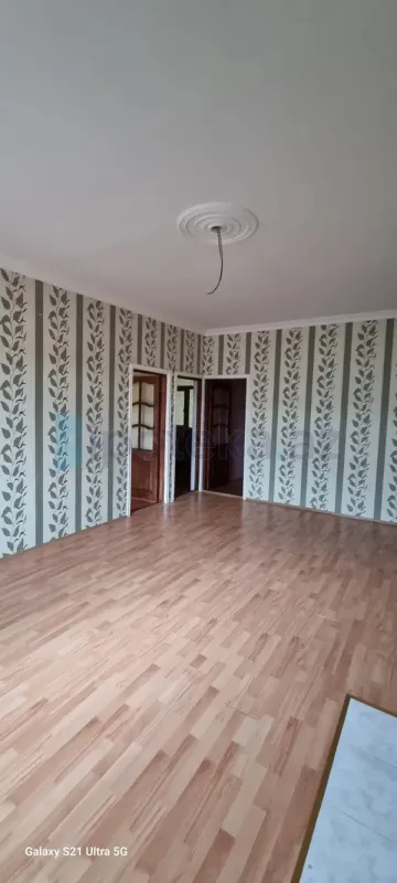 Satılır 5 otaqlı həyət evi 170 m²