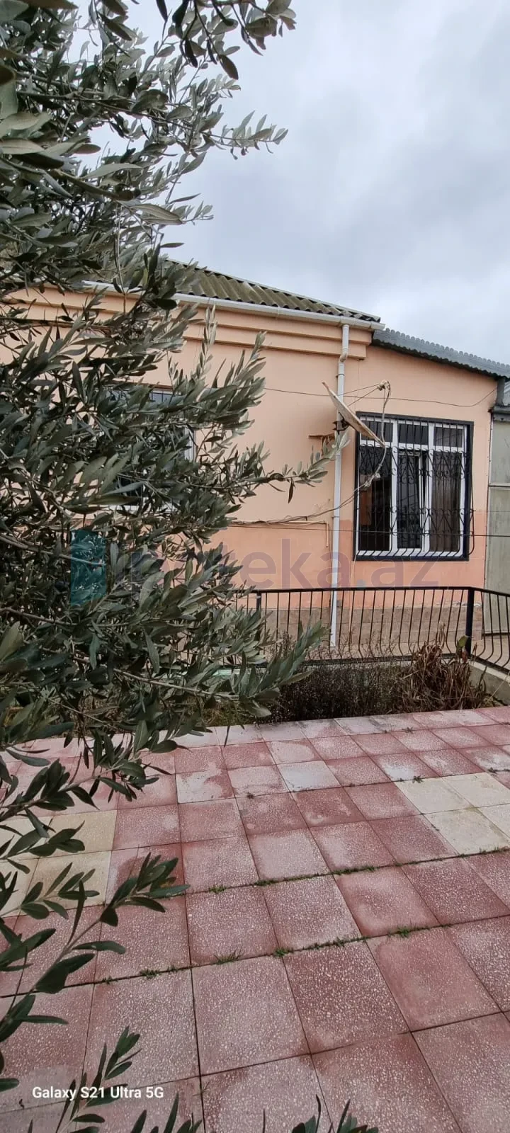 Satılır 5 otaqlı həyət evi 170 m²